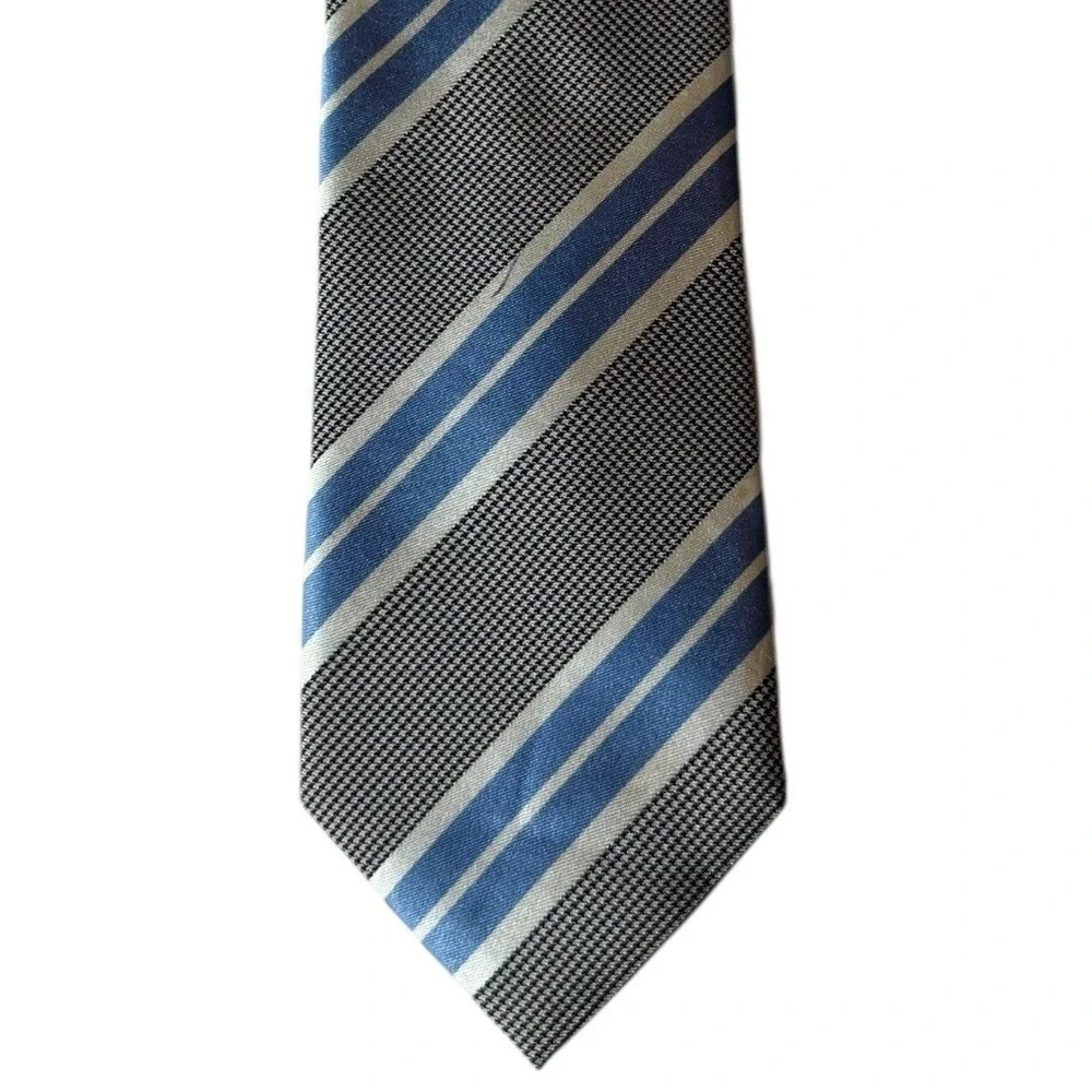 Banana Republic Mens Silk Tie Quiet Luxury Old Money Formal Grey Striped